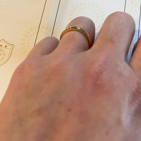 NIB Aeon Vintage Inspired Wedding Band 14k Gold - Picture 5 of 10